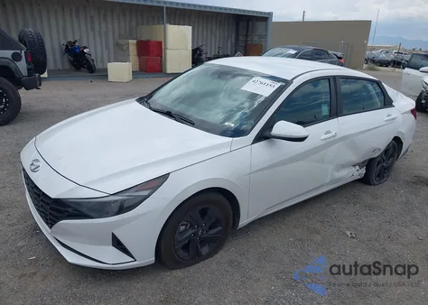 2021 Hyundai Elantra Sel from USA, damaged, VIN 5NPLM4AG5MH052981